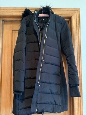 Express Black Quilted Long Down Puffer Coat with Faux-Fur Hood Trim